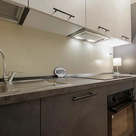 Apartment Virgula Maison 2 *